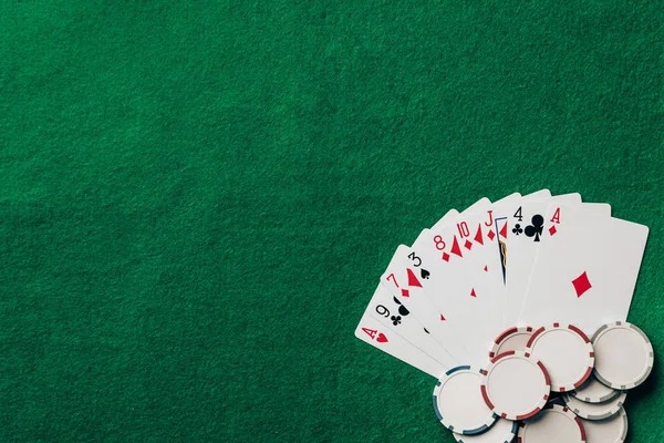 sabuslot platform showing live-dealer tables, sportsbook markets, and arcade games on mobile device